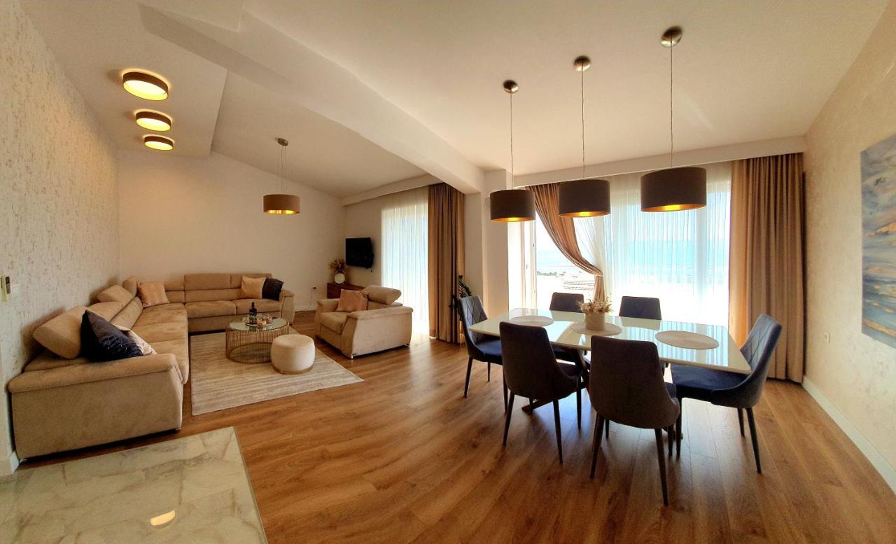 Grey House Apartamento Makarska Exterior foto